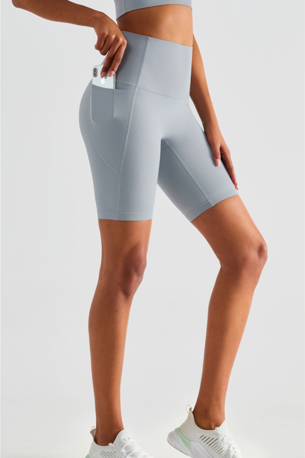 Stilla | Rise Wide Waistband Biker Shorts med lommer