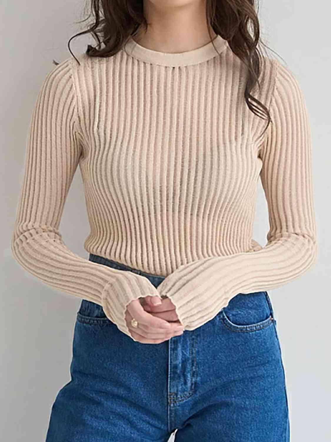 Stilla | Neck Ribbet Strik Tee