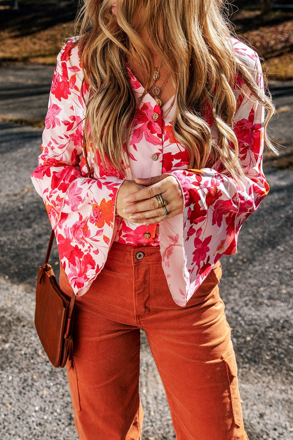 Stilla | Flare Sleeve Button up V-hals Bodysuit