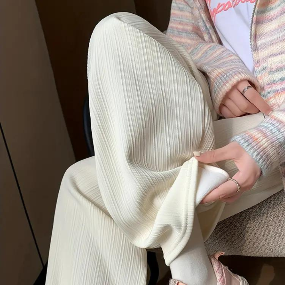 Stilla | Afslappet Bukser med Bred Ben til Kvinder