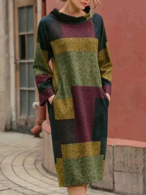 Stilla | Løs, Mellemlang Kjole med Vintage-Look