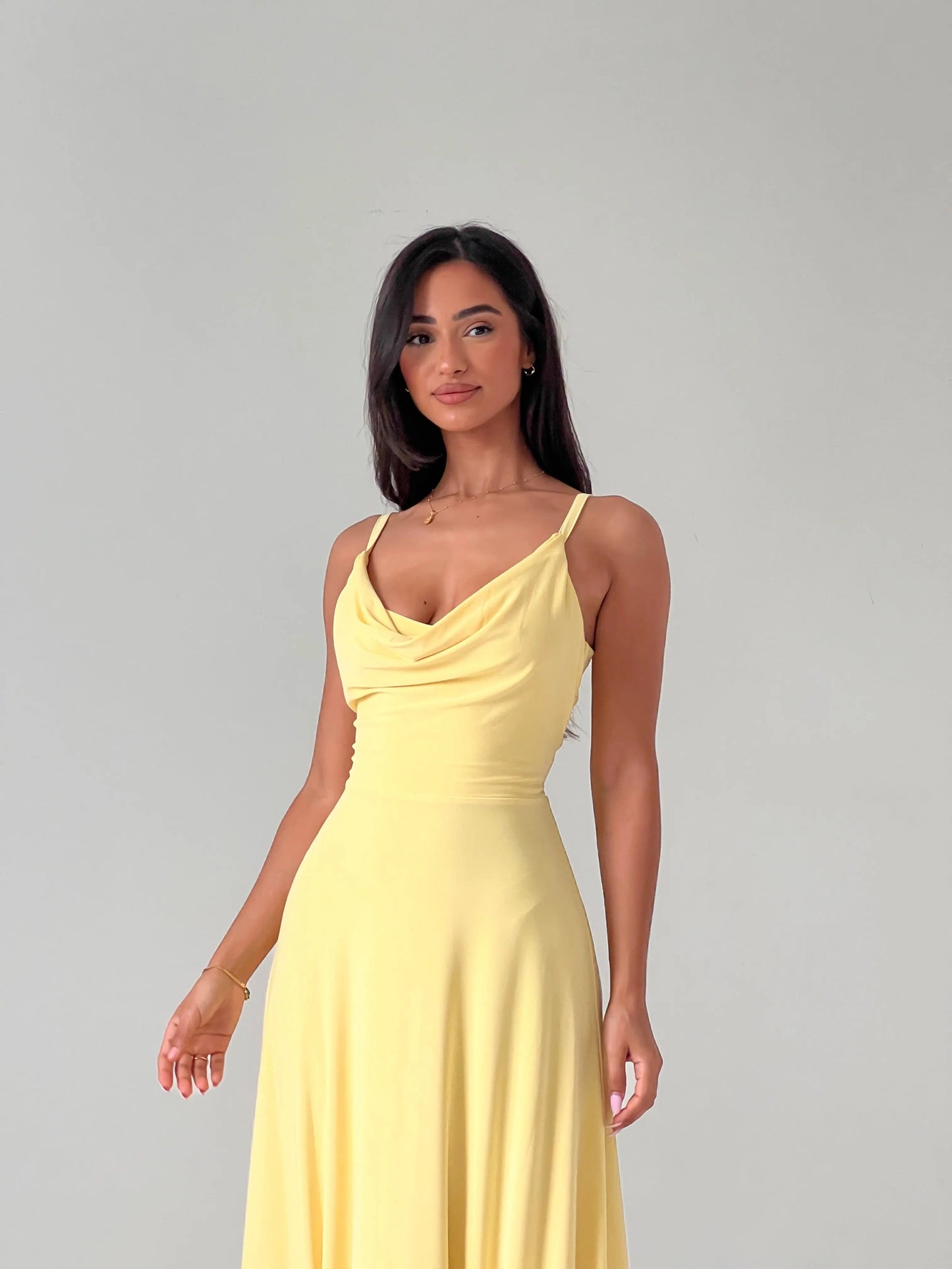 Stilla | Elegant kjole med indbygget shaping bh