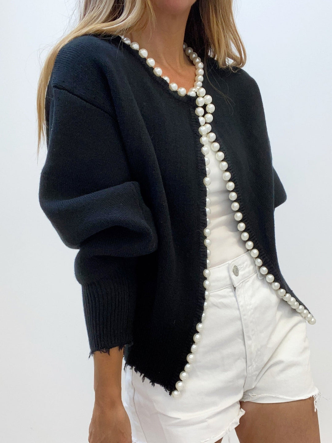 Stilla | Elegant Cardigansweater med Perler til Kvinder