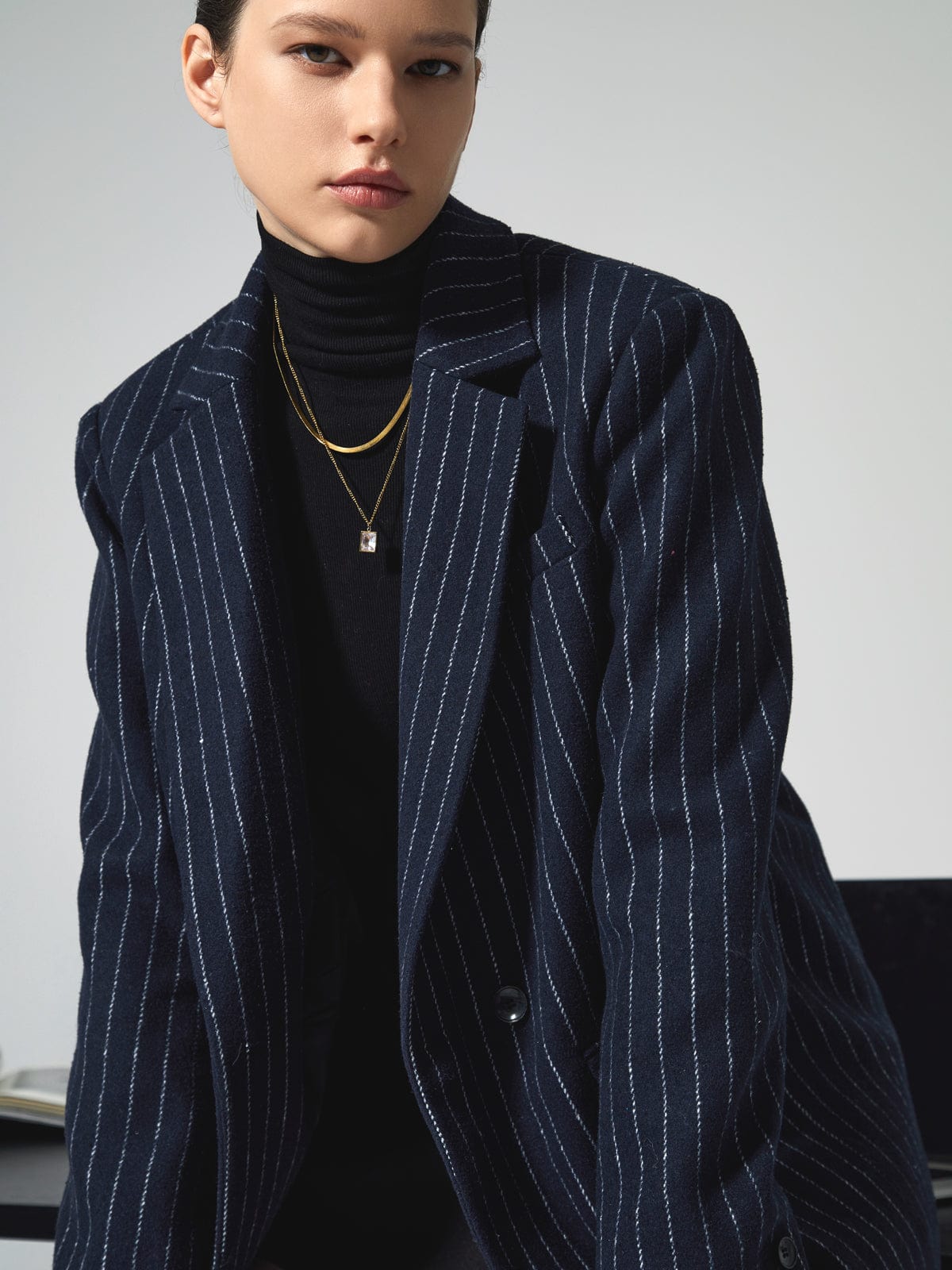 Stilla | Klassisk Navy Nålestribet Blazer til Kvinder