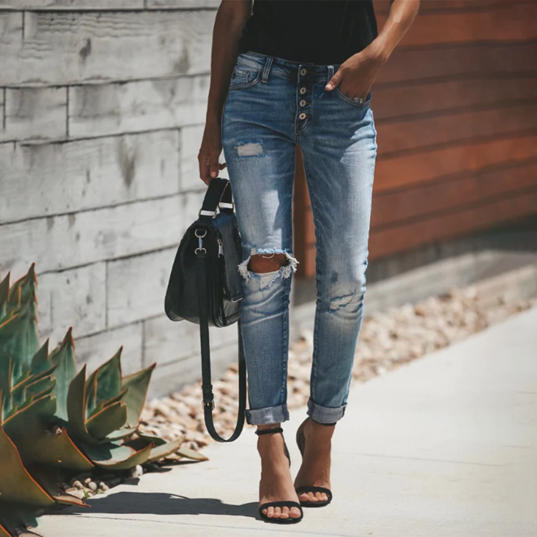 Stilla | Torn Jeans, Moderne Stilfuld