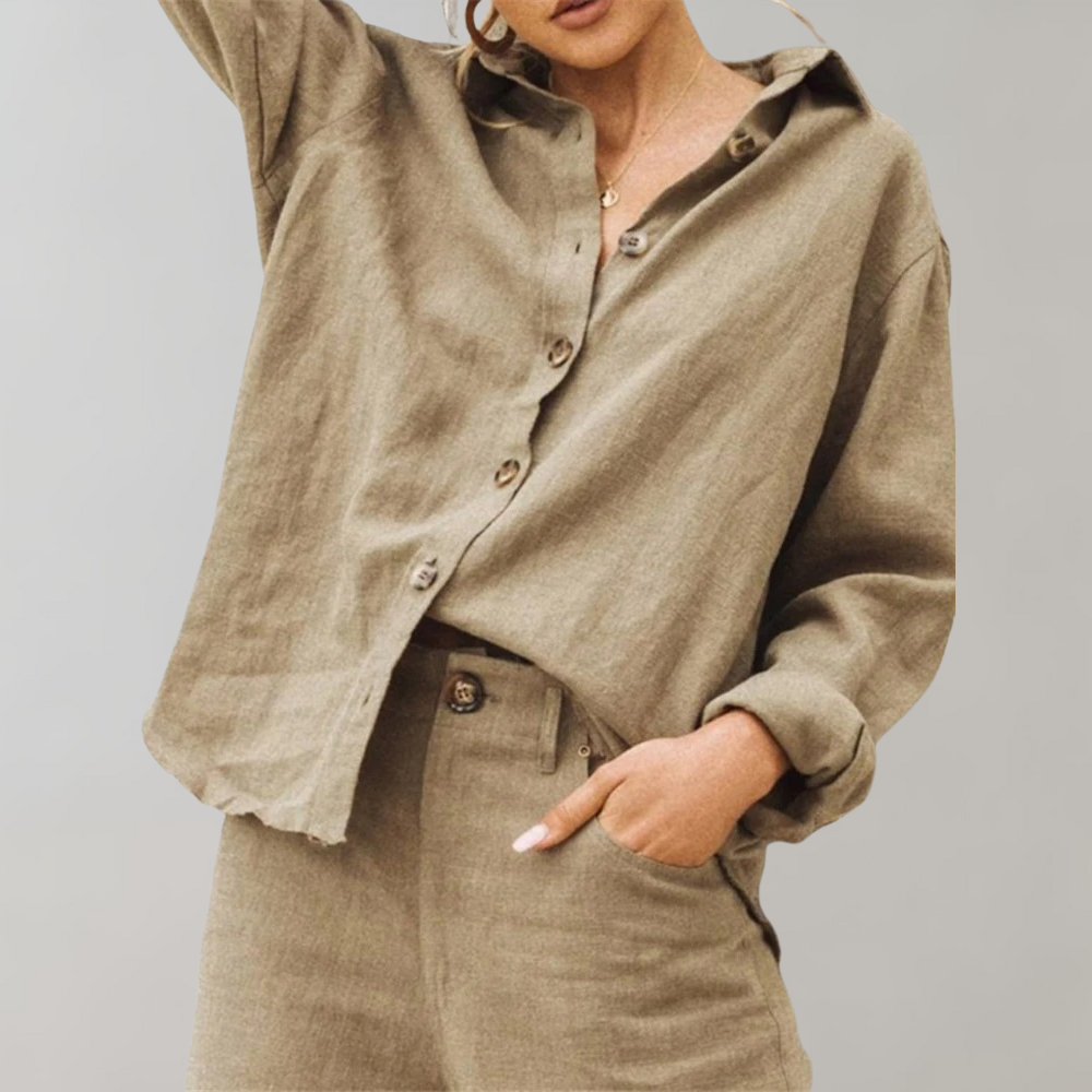 Stilla | Trendy Bluse med Knapper til Kvinder