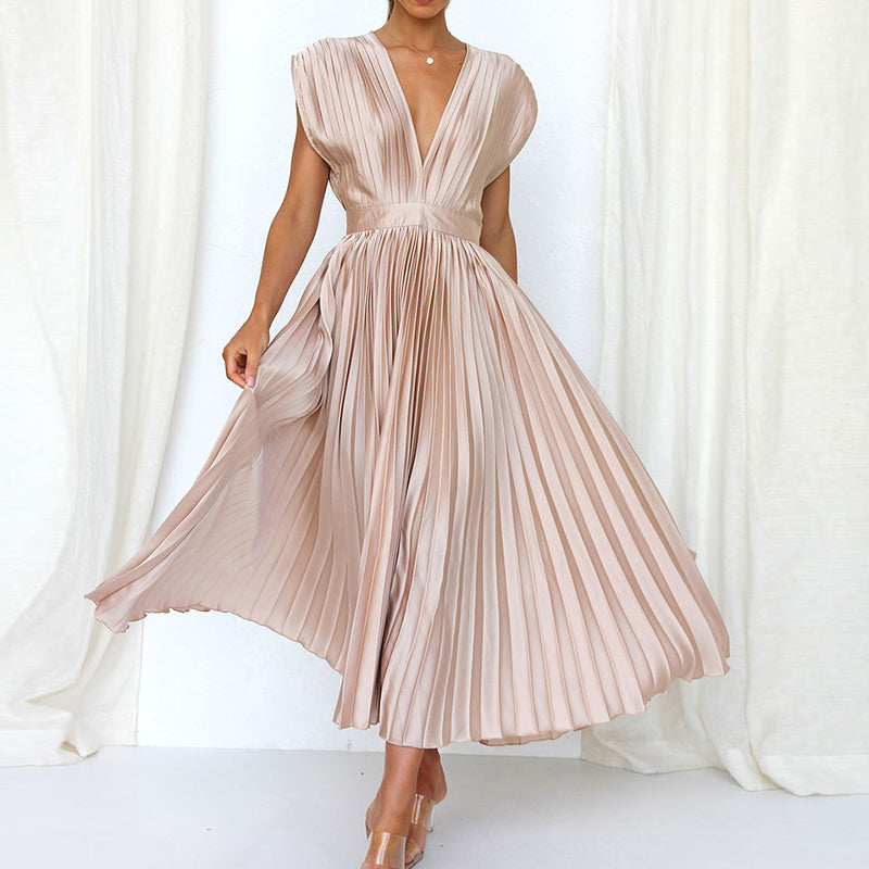 Stilla | Smukt Designet Elegant Kjole