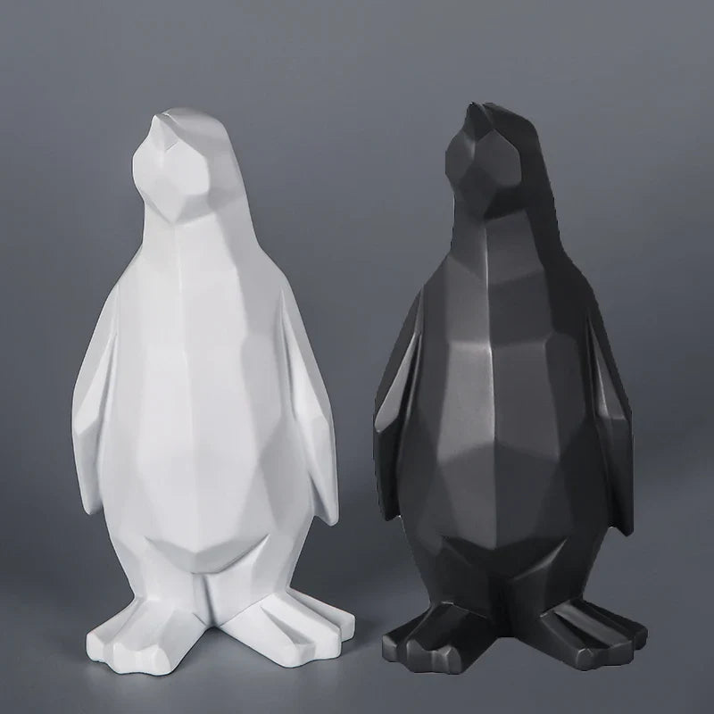 Stilla | Nordic Penguin Statue