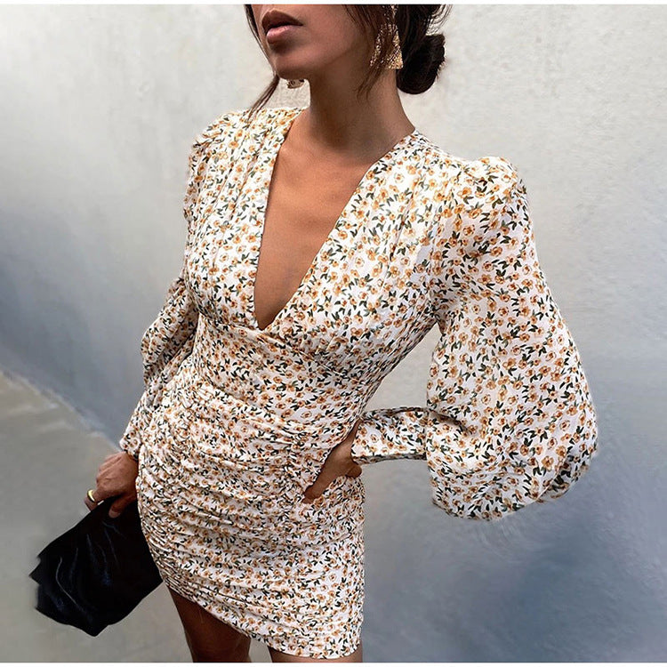 Stilla | Deep V-hals Lange Ærme Blomster Mini Kjole