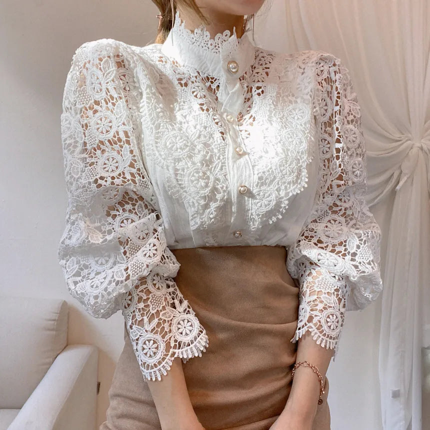 Stilla | Bluse Blonde Bluse Med Høj Krave