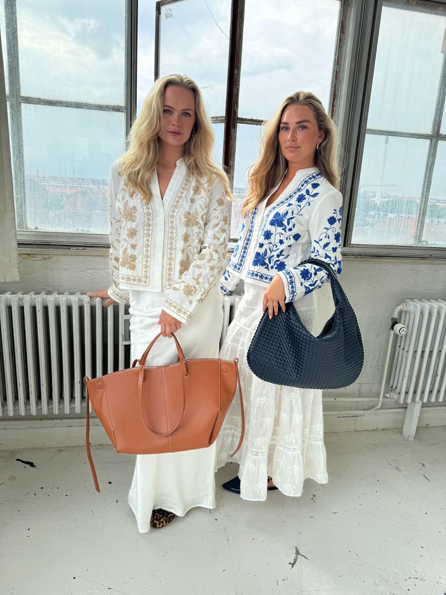 Stilla | Beige Skjorte i Naturligt Stof