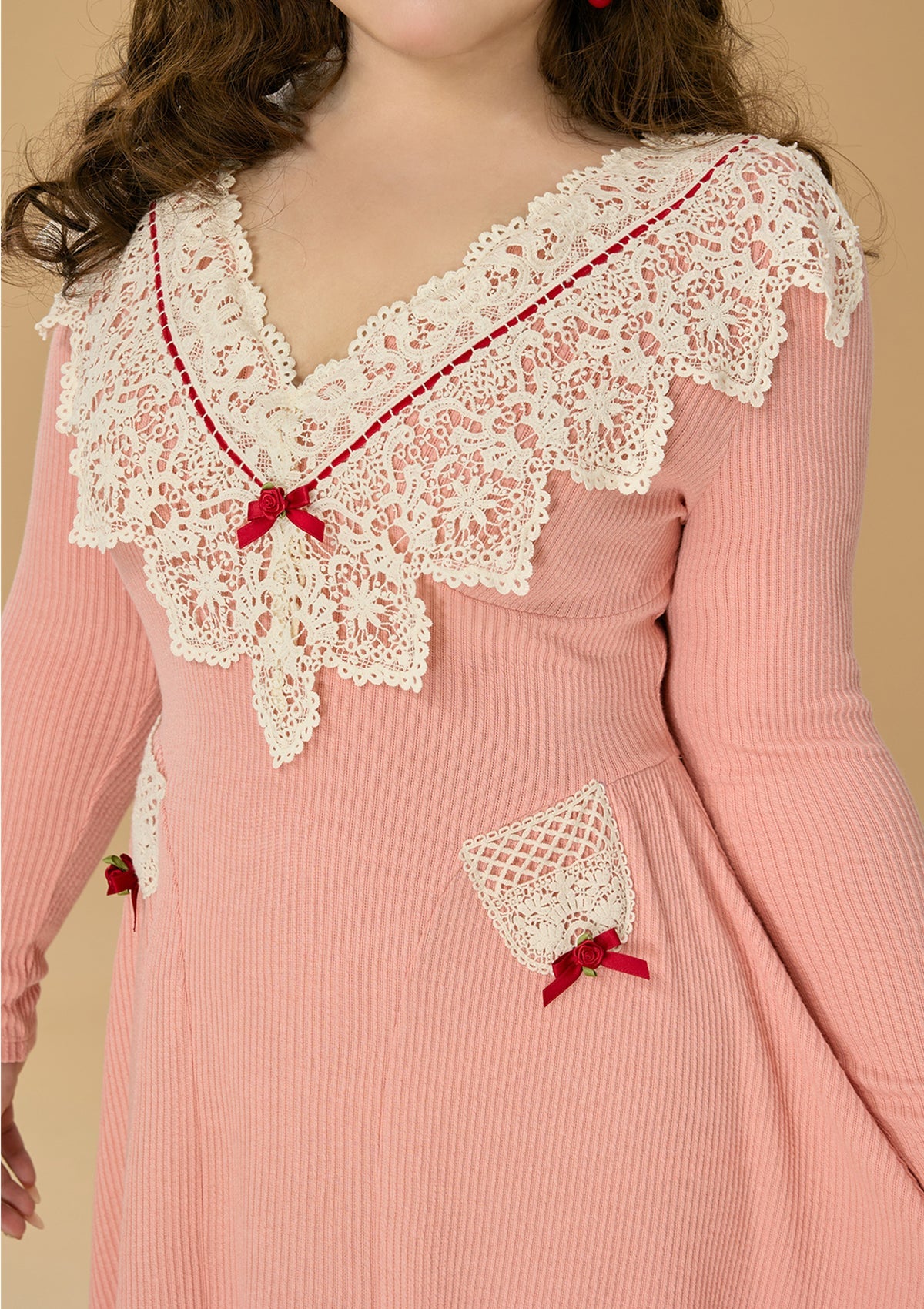 Stilla | Plus Cranberry Frosting Strikkjole