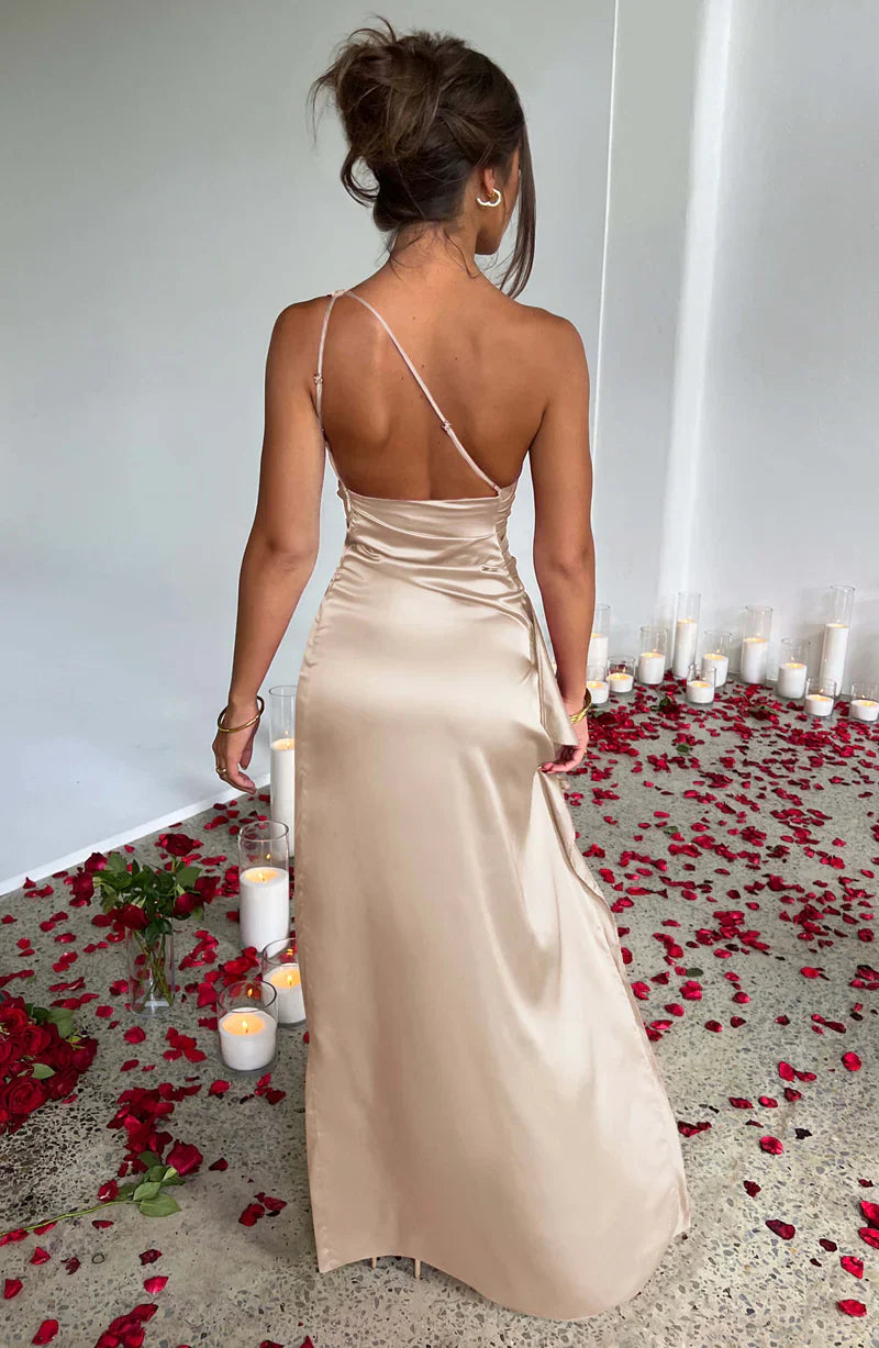 Stilla | Ensidig Maxi Dress