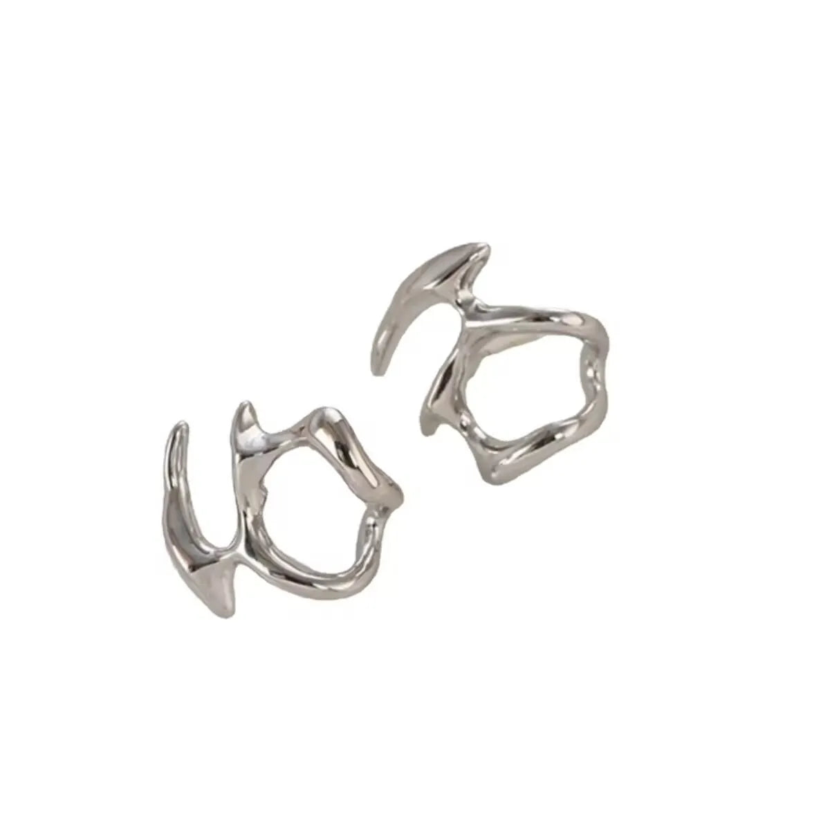 Stilla | Stjerneformede Zirconia Øreringe Med Krydsdetalje