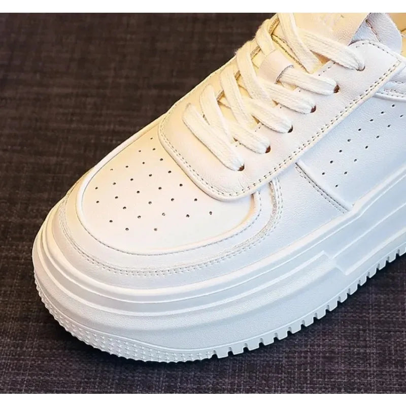 Stilla | Stilfulde Hvide Platform Sneakers til kvinder
