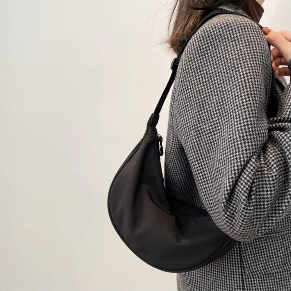 Stilla | Crossbody Halvmåne Taske
