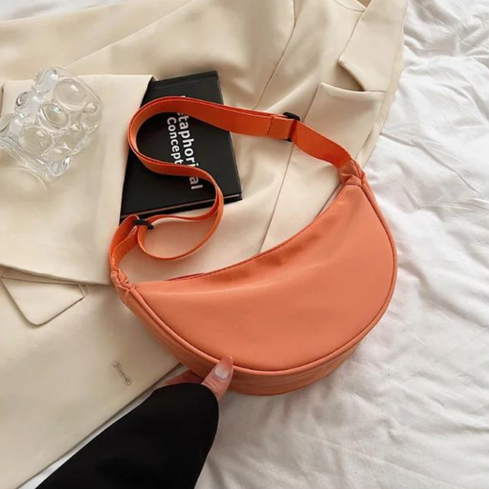 Stilla | Crossbody Halvmåne Taske