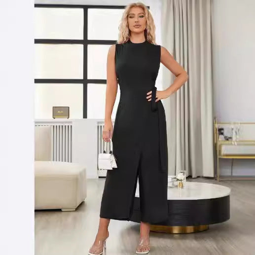 Dame elegant indpakning jumpsuit med figursyet snit og moderne detaljer Stilla