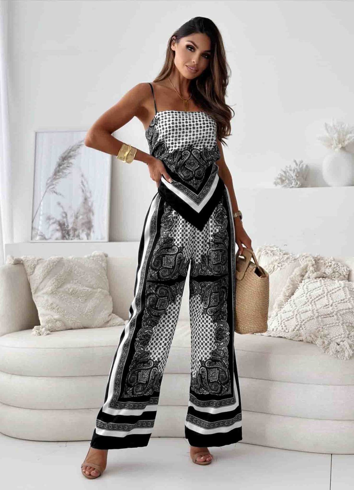 Dame jumpsuit med fine spaghetti-stropper og elegant mønster Stilla