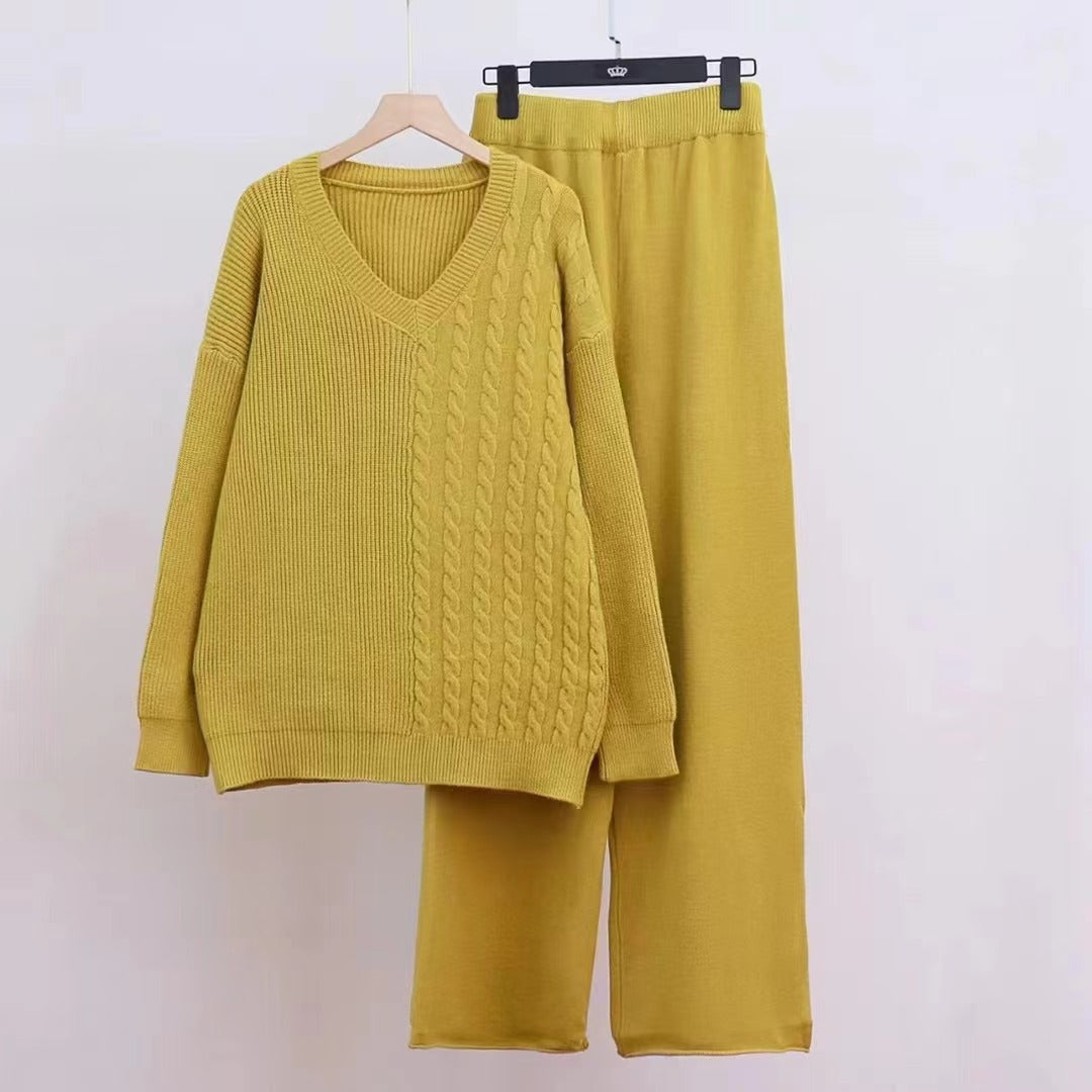 Femme Cozy V-hals Strik Loungewear Sæt Stilla