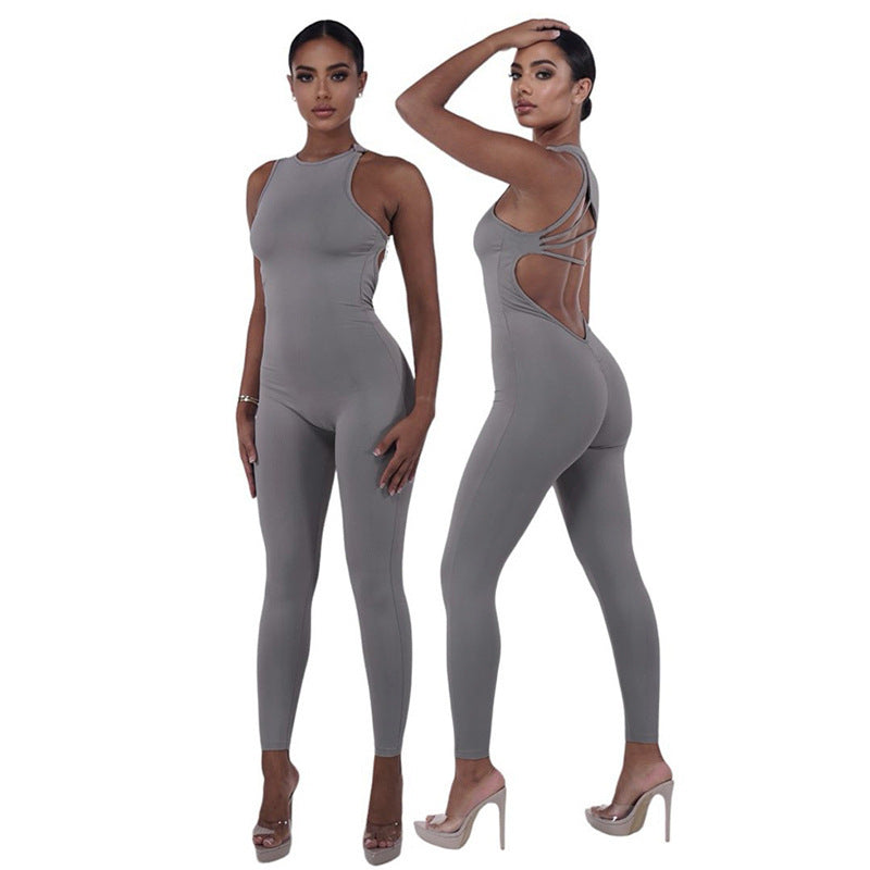 Dame Sporty Jumpsuit med kreativt rygdetalje og tætsiddende snit Stilla