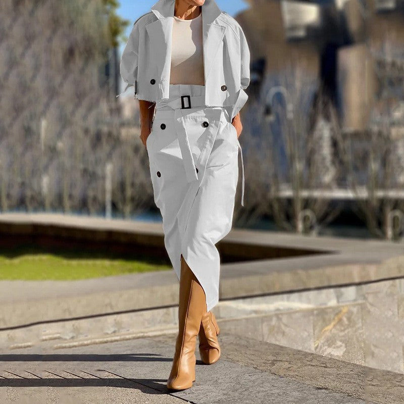 Dame cropped jakke nederdel med knapdesign og elegant snit Stilla
