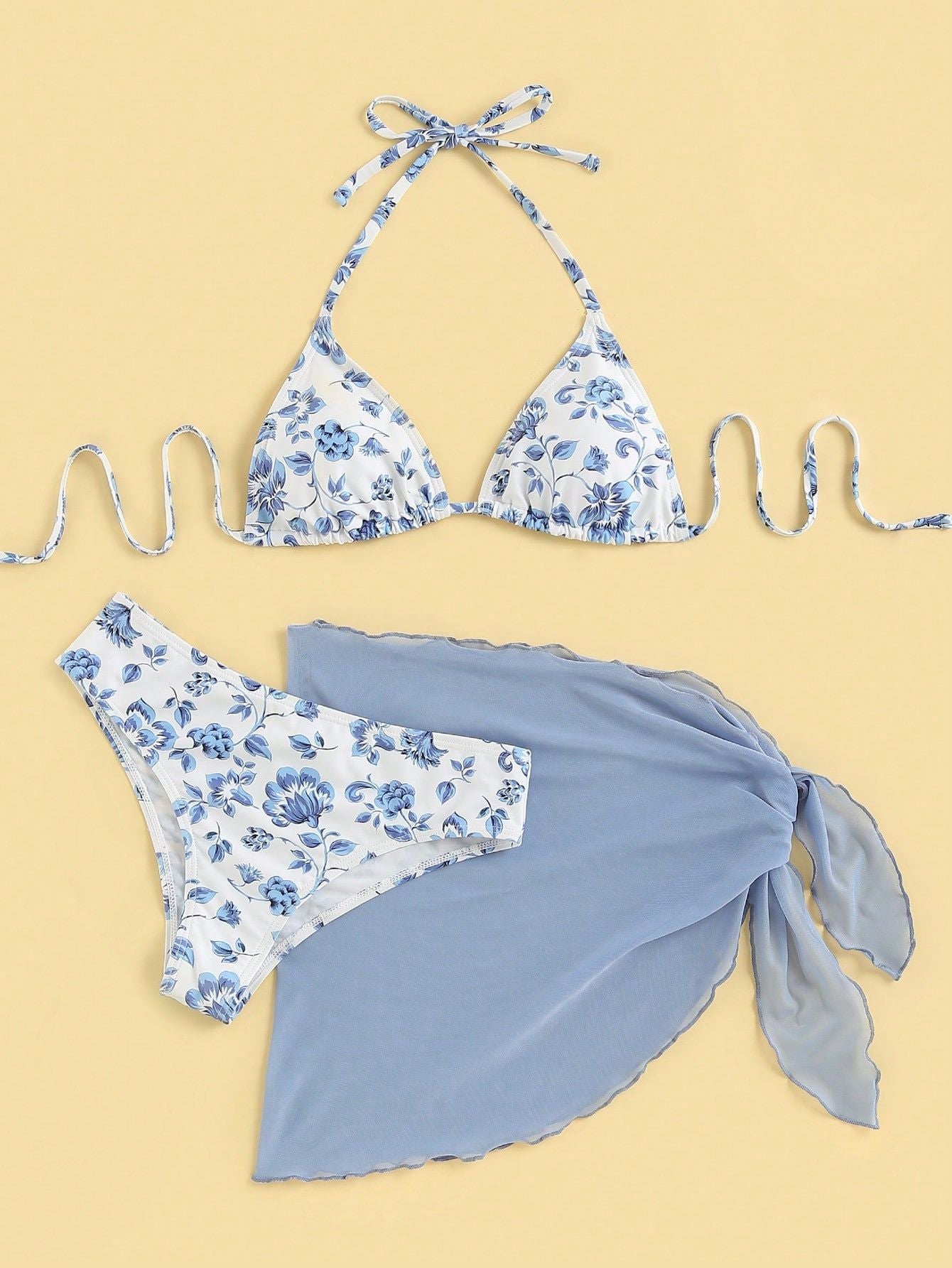 Dame Triangel-Bikini-Sæt med romantisk blomstermønster og elegant Pareo Stilla