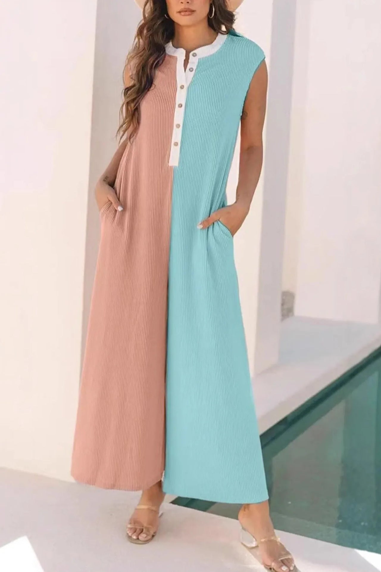 Dame Lange Sommerjumpsuit med knaplukning og praktiske lommer Stilla