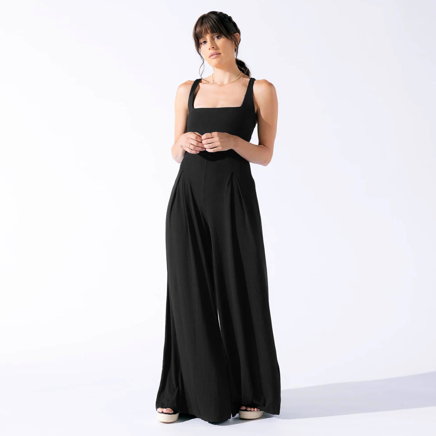 Dame jumpsuit med bredt ben og elegant look Stilla