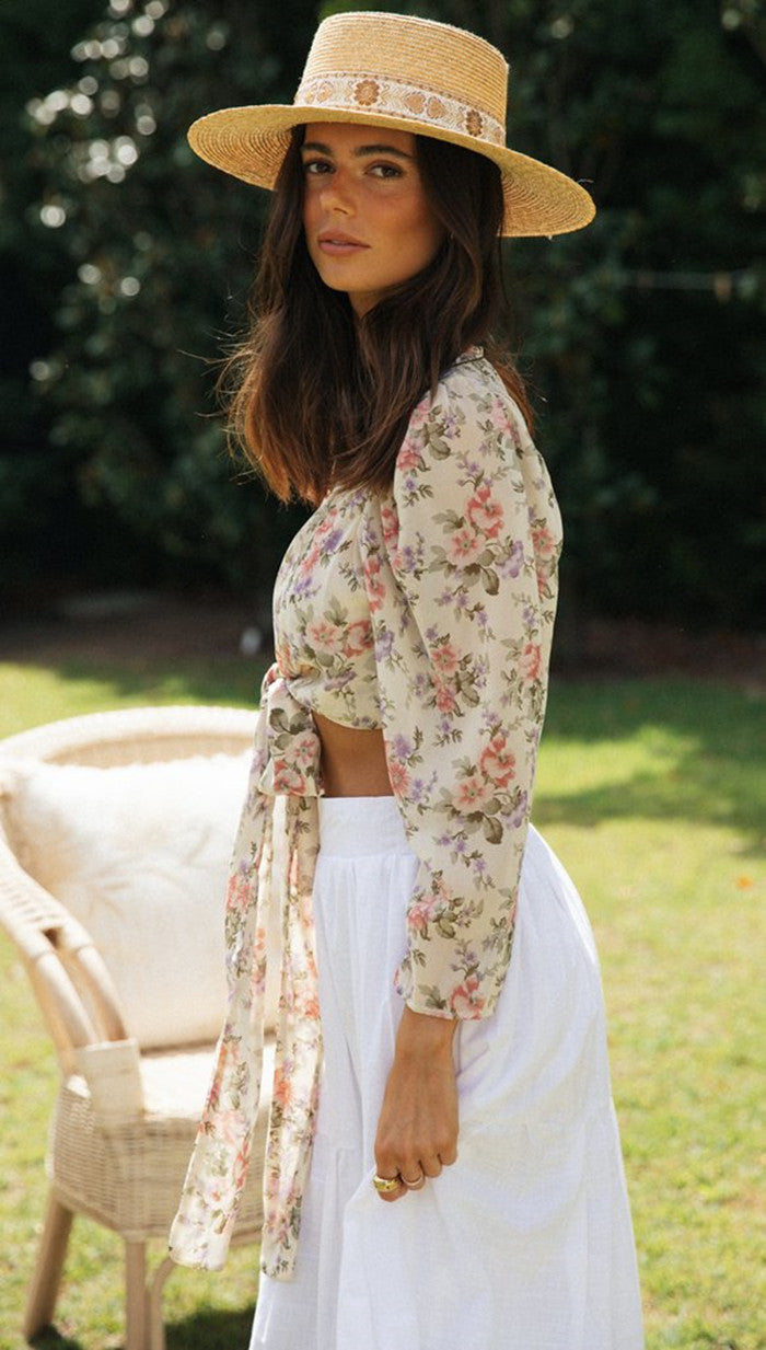 Dame Cropped-bluse med blomsterprint og legende knude Stilla