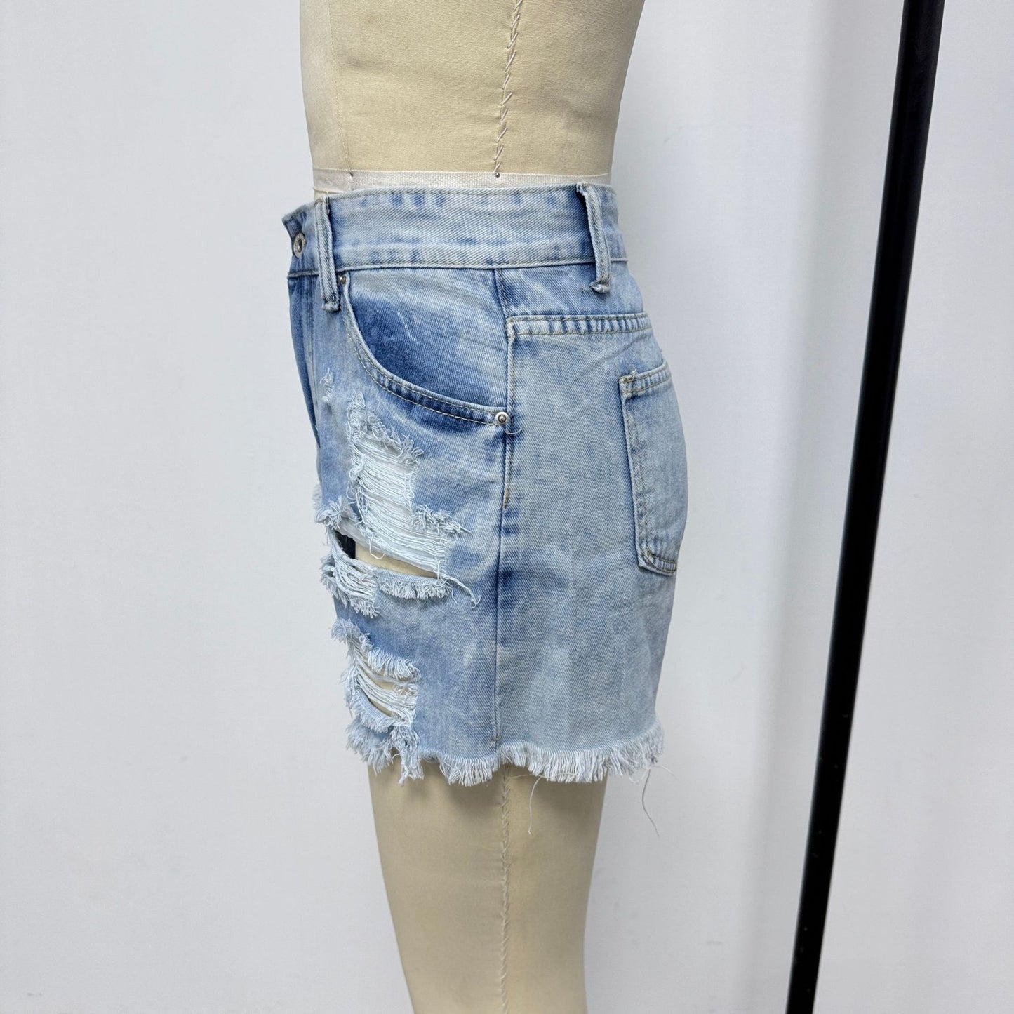 Dame Revnet Denim-Shorts med høj talje og afslappet kant Stilla