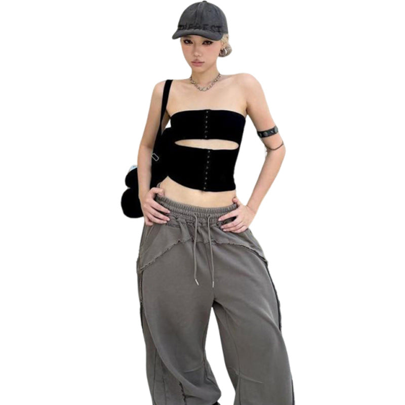 Dame Crop-top med raffineret knapdetalje og frækt design Stilla