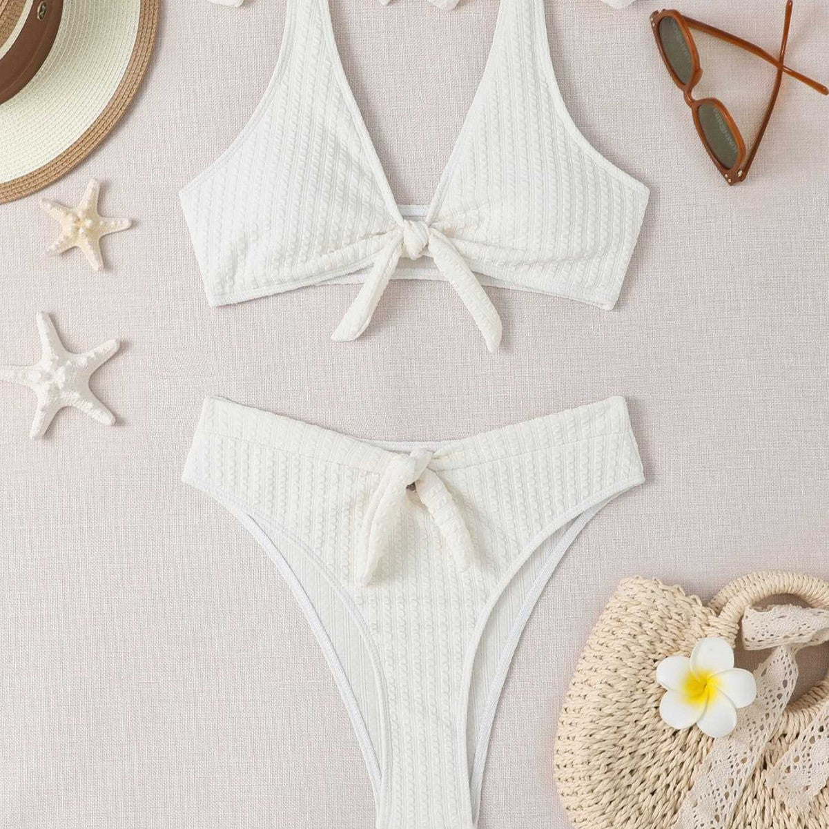Dame bikini-sæt med raffinerede knude-detaljer og struktureret tekstur Stilla