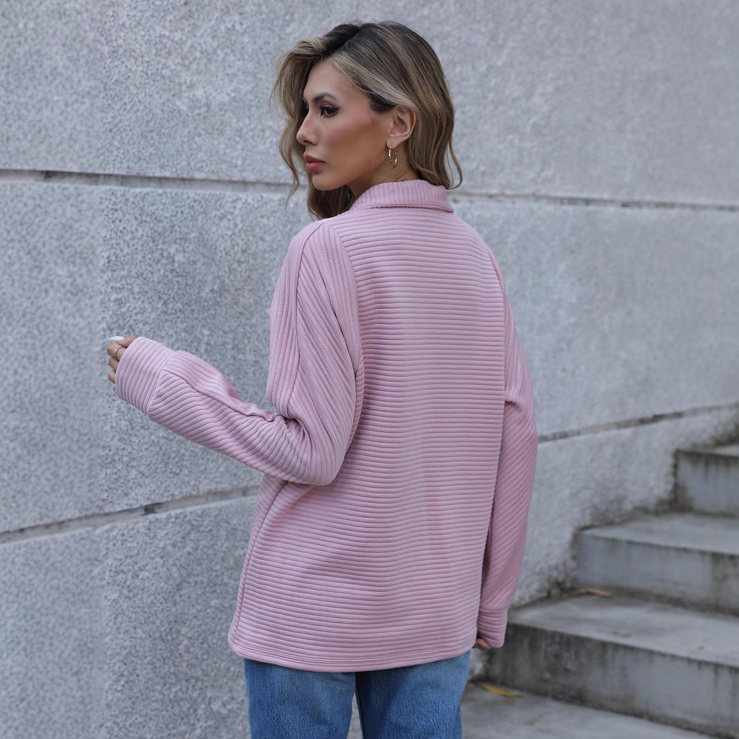 Dame afslappet sweater med høj krave og struktureret design Stilla