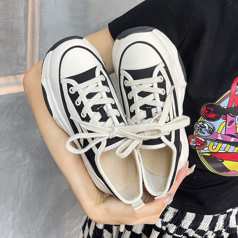 Dame Sneakers i sporty design med polstret sål og åndbart overmateriale Stilla