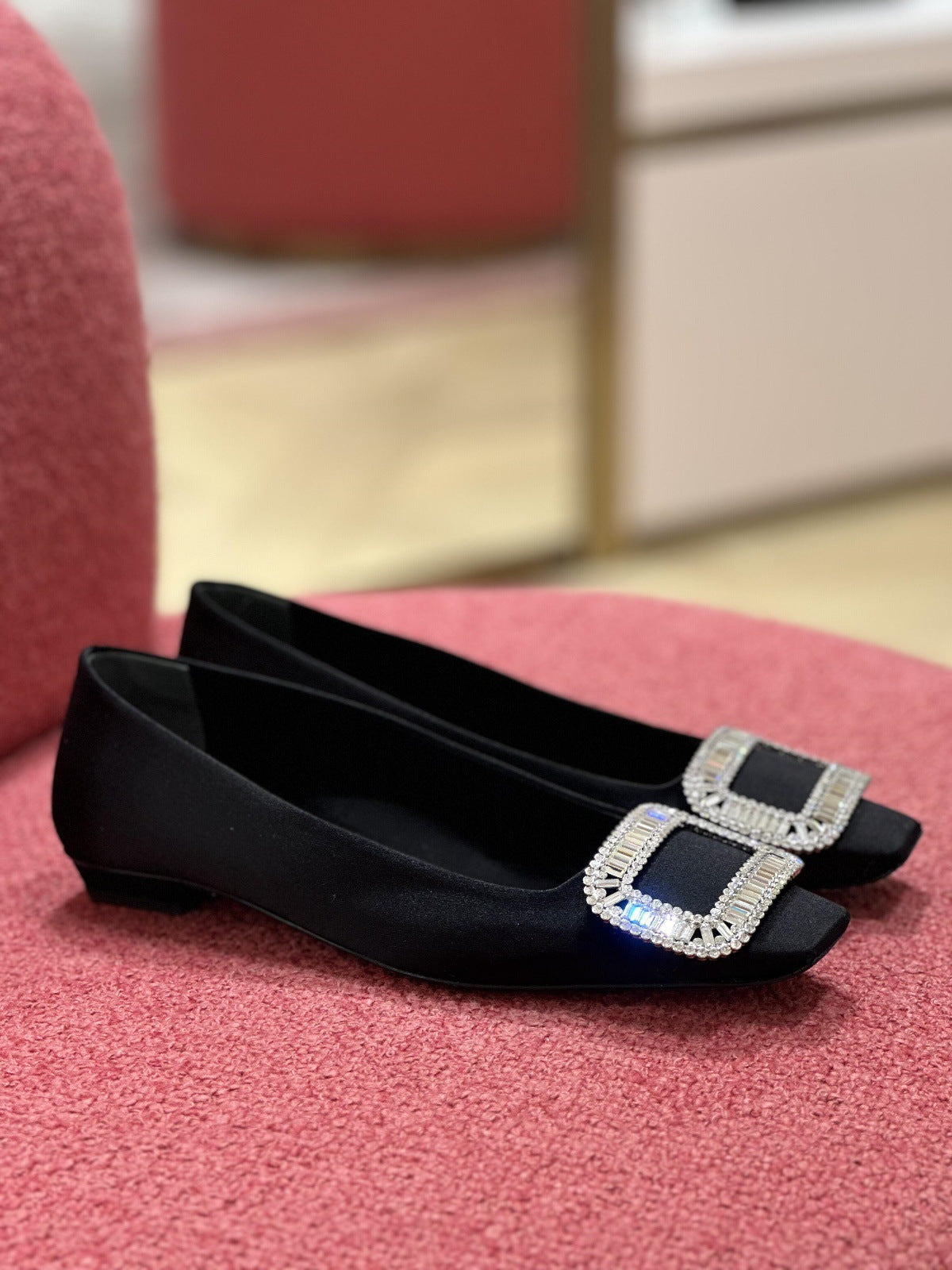Dame elegante Ballerinas med smykke sten spænde detalje Stilla