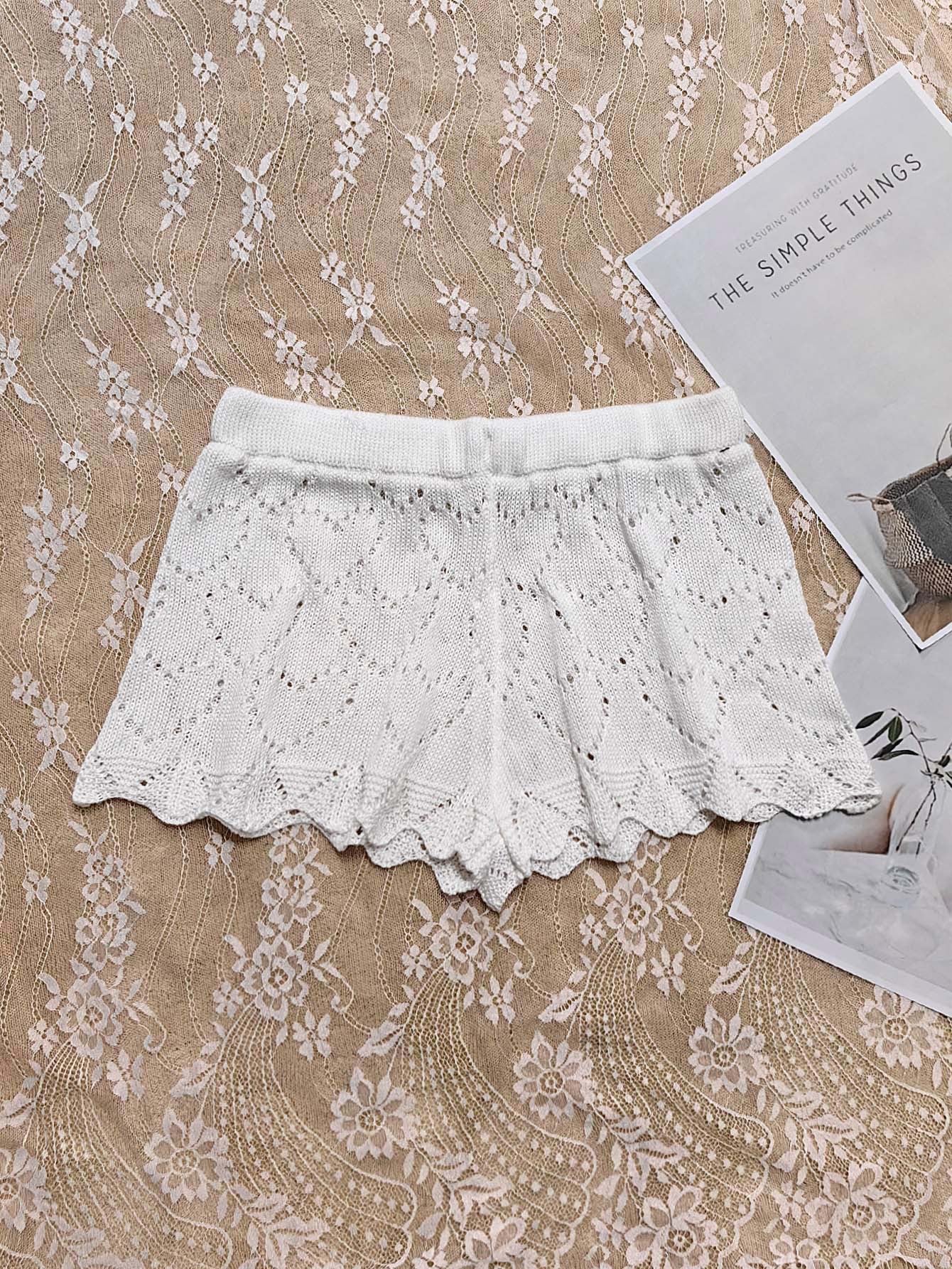 Dame luftige hæklede shorts med elegant hulmønsterstruktur Stilla