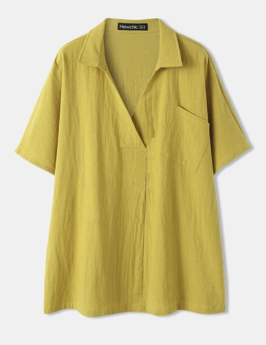 Dame afslappet kortærmet skjorte med praktisk V-udskæring og brystlomme Stilla