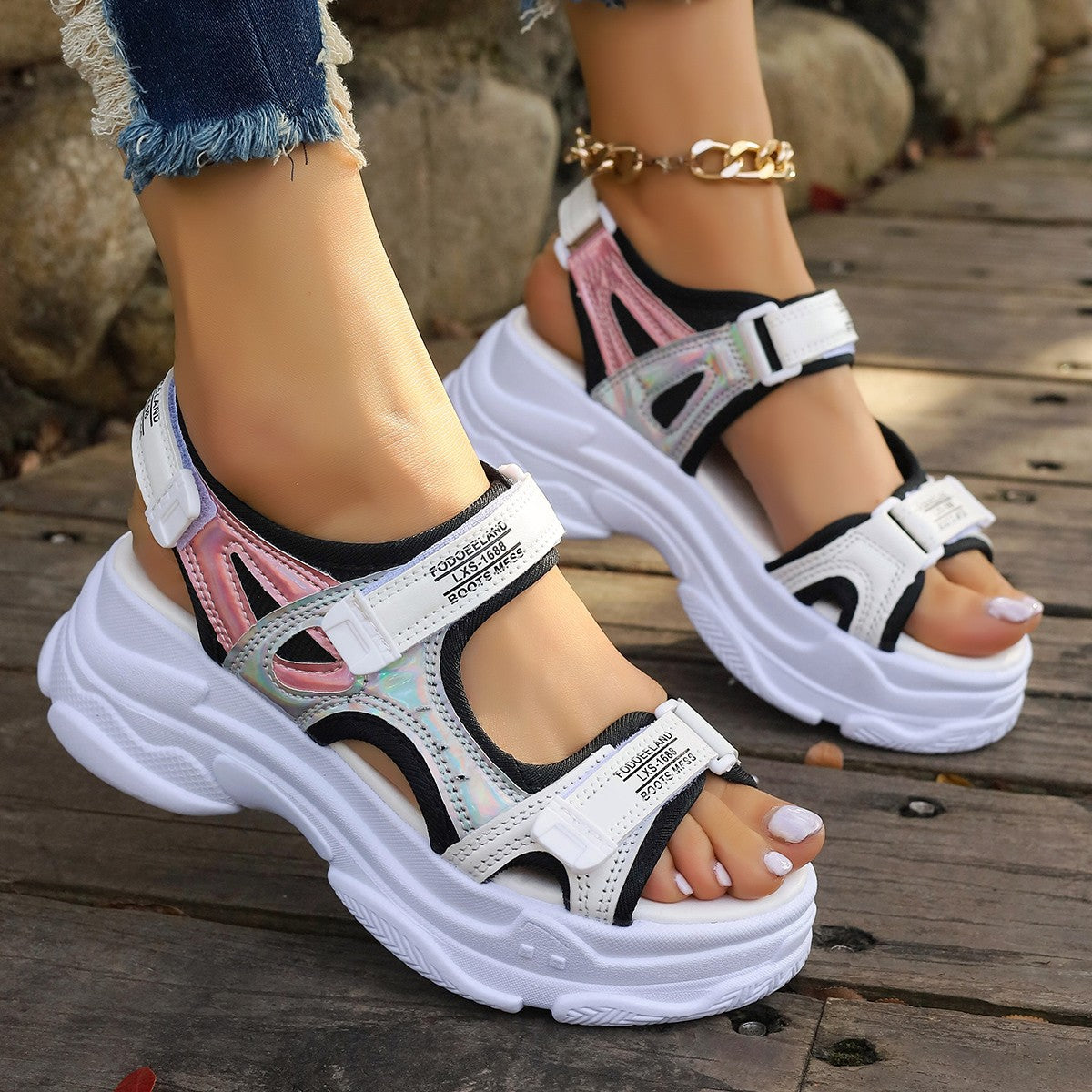 Dame Sporty Sandaler med justerbare remme og polstret sål Stilla