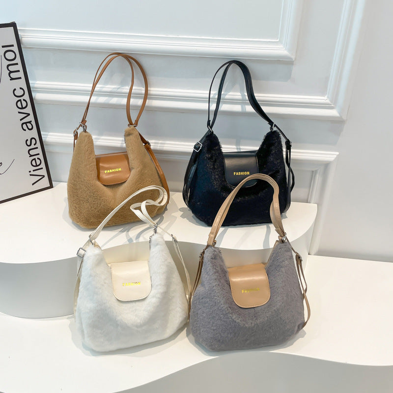 Femme Chic Falsk pels Skuldertaske Stilla