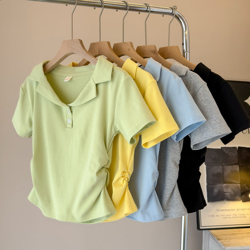 Femme polo t-shirt med korte ærmer og snoretræksdetalje Stilla