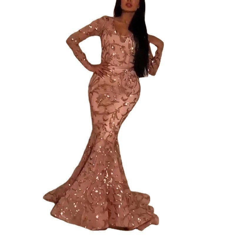 Dame Elegant aftenkjole med blanke udsmykninger og tætsiddende snit Stilla