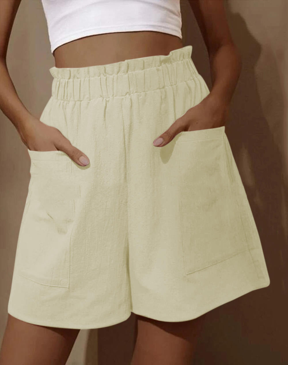 Dame bomuldsshorts med elastisk talje og praktiske lommer Stilla