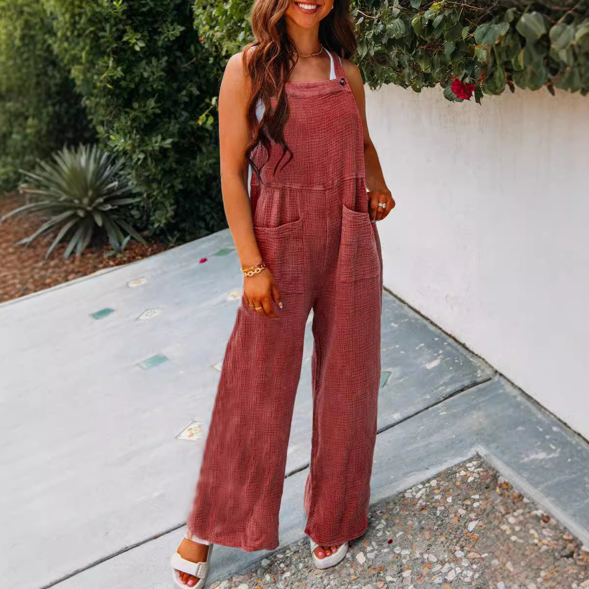 Dame afslappet jumpsuit med praktiske lommer og bred pasform Stilla