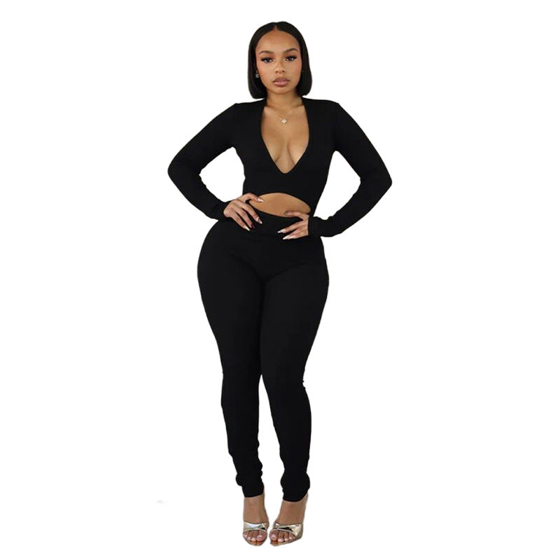 Dame figursyet Langærmet Jumpsuit med dyb V-udskæring og Cut-Out-detaljer Stilla