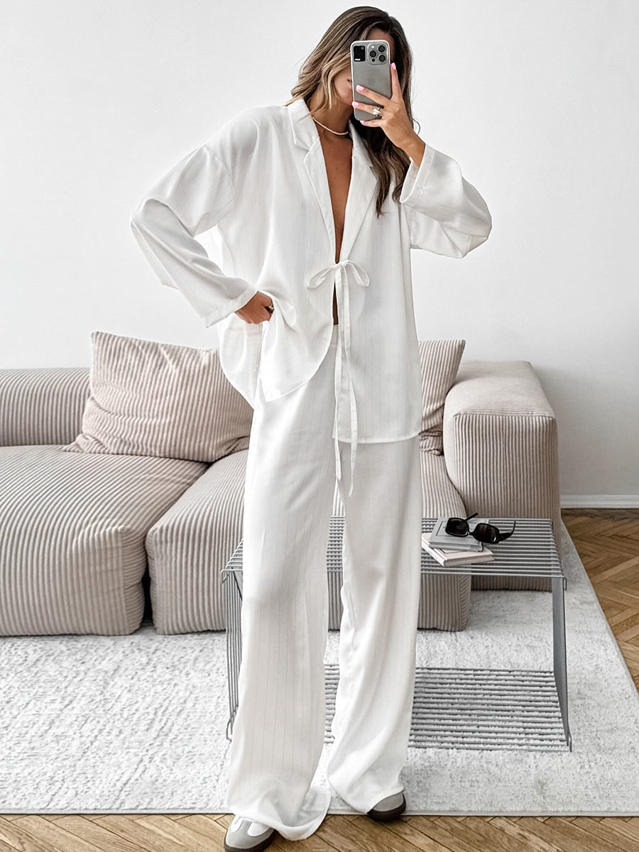 Dame jumpsuit med dyb V-udskæring og løs pasform Stilla