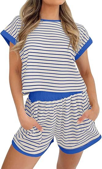 Dame kort jumpsuit med stribet design og afslappet pasform Stilla