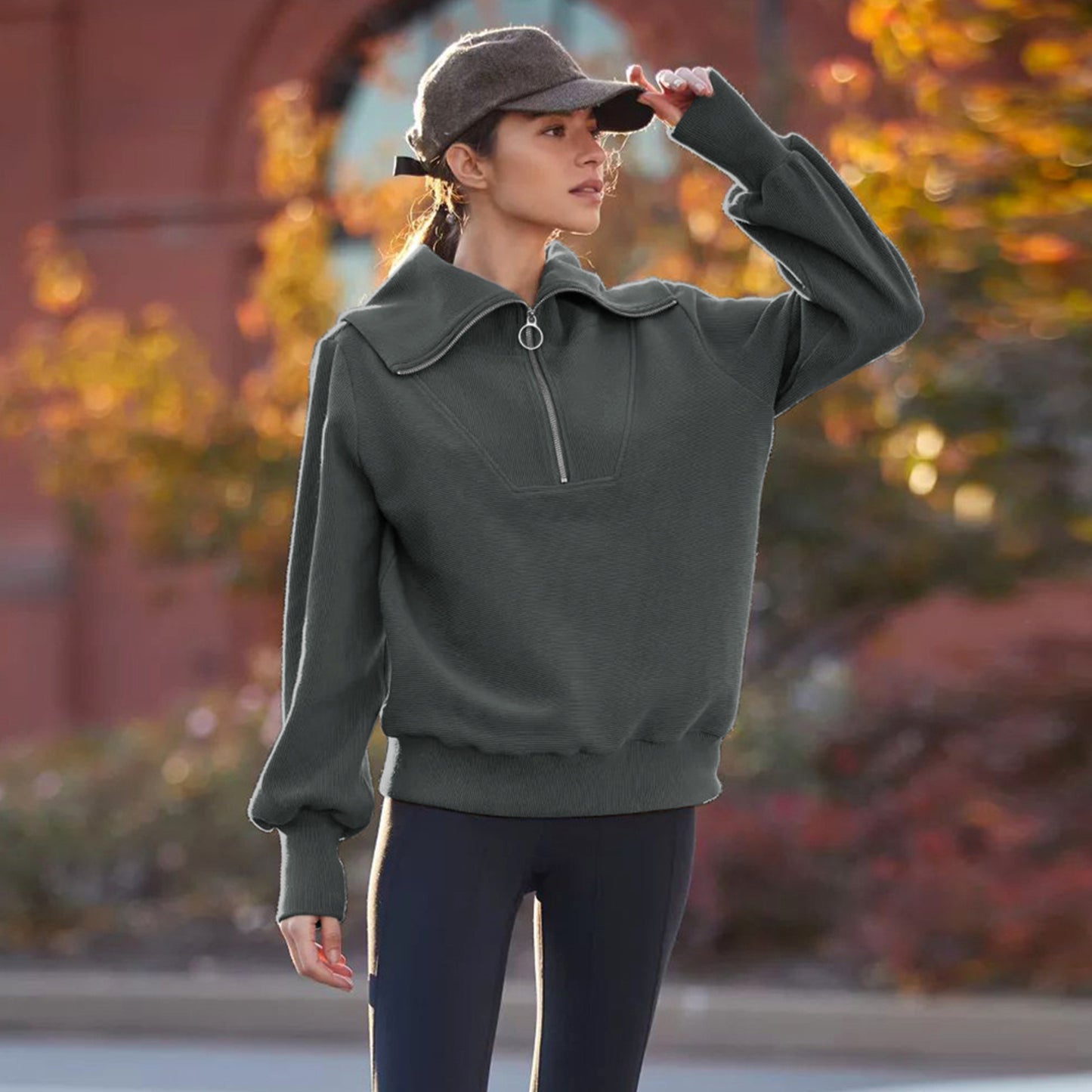 Dame moderigtig oversized sweater med høj krave og lynlås Stilla