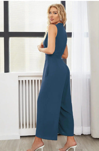 Dame elegant indpakning jumpsuit med figursyet snit og moderne detaljer Stilla