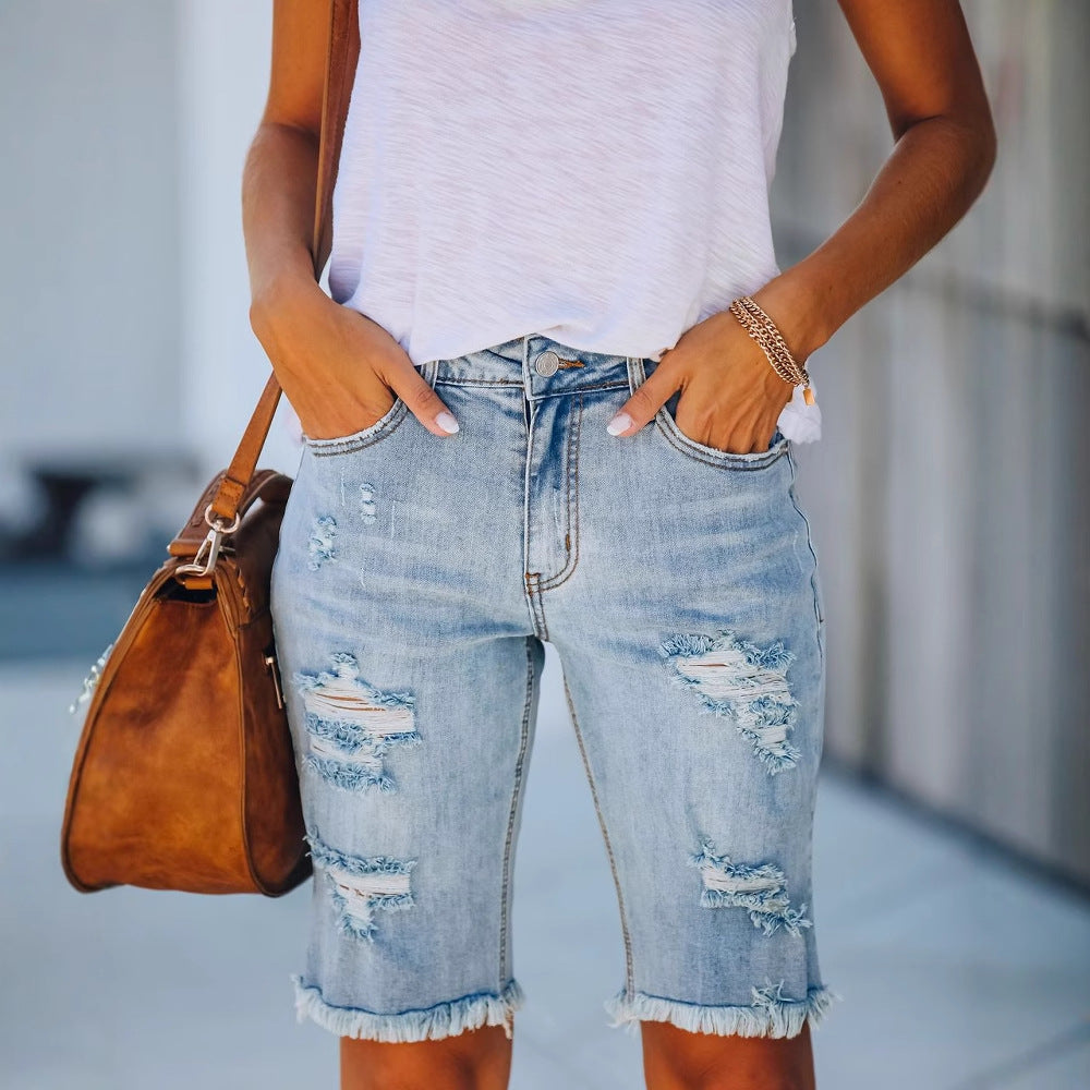 Dame afslappede Denim Bermuda-Shorts med frynset kanter og revne-effekter Stilla